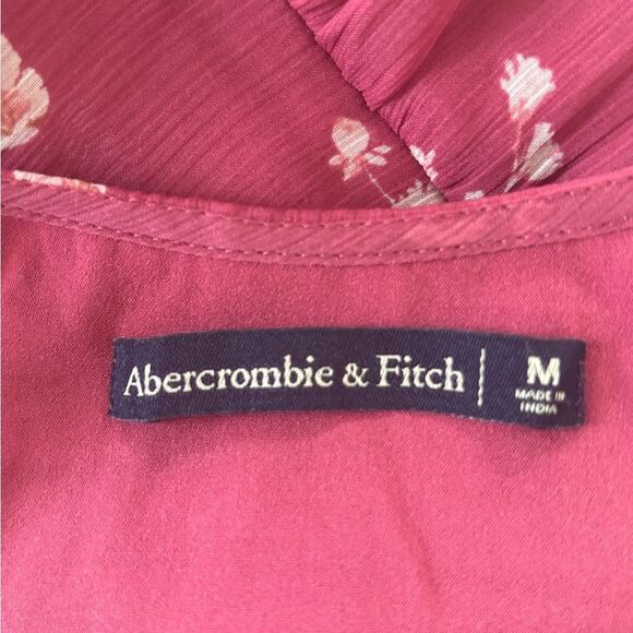 Abercrombie & Fitch Raspberry Floral Wrap Camisole - medium - Picture 6 of 6